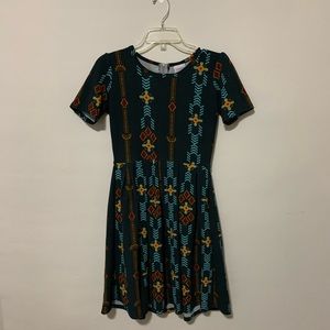 Lularoe size small dark green patterned dress